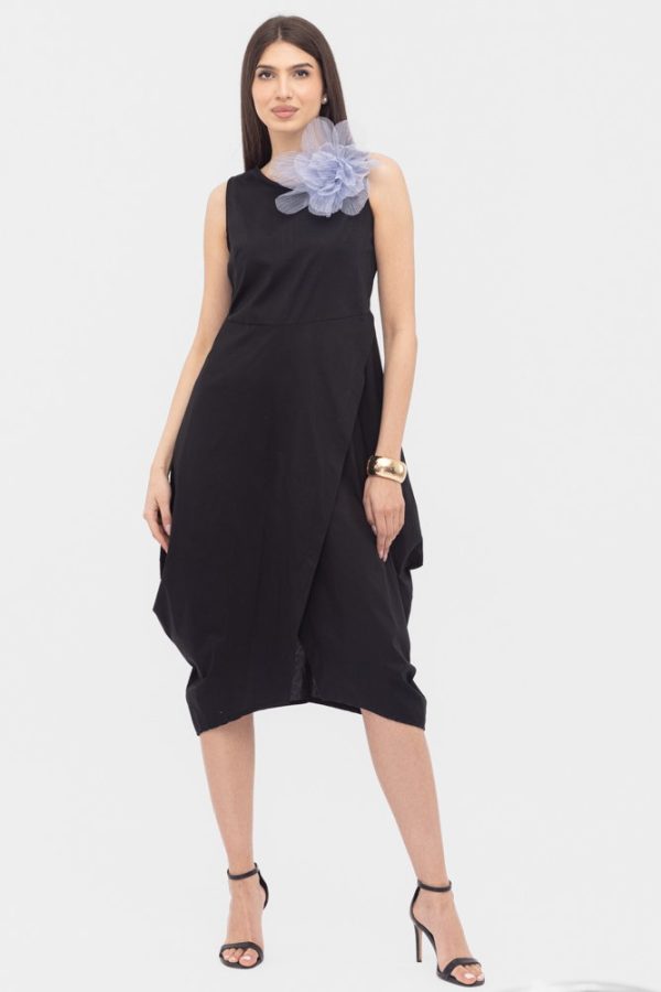rochie-din-poplin-de-bumbac-petrecuta-cu-colturi-laterale-albastra-copie-712356.jpg Rochie din poplin de bumbac petrecuta, cu colturi laterale, neagra