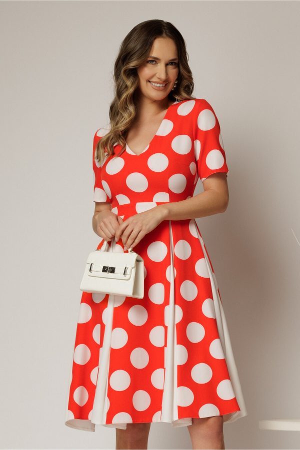 rochie-dy-fashion-corai-cu-buline-mari-si-pliuri-ample-in-contrast-1469338-1153264-4.jpeg Rochie DY Fashion corai cu buline mari si pliuri ample in contrast
