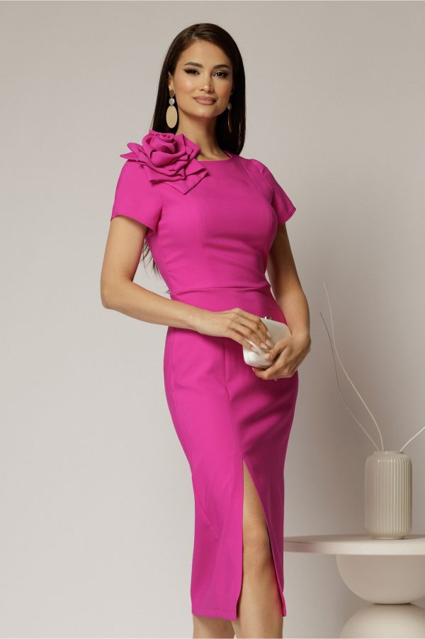rochie-dy-fashion-fucsia-midi-conica-cu-crepeu-si-trandafir-maxi-la-decolteu-1470118-1153993-4.jpeg Rochie DY Fashion fucsia midi conica cu crepeu si trandafir maxi la decolteu