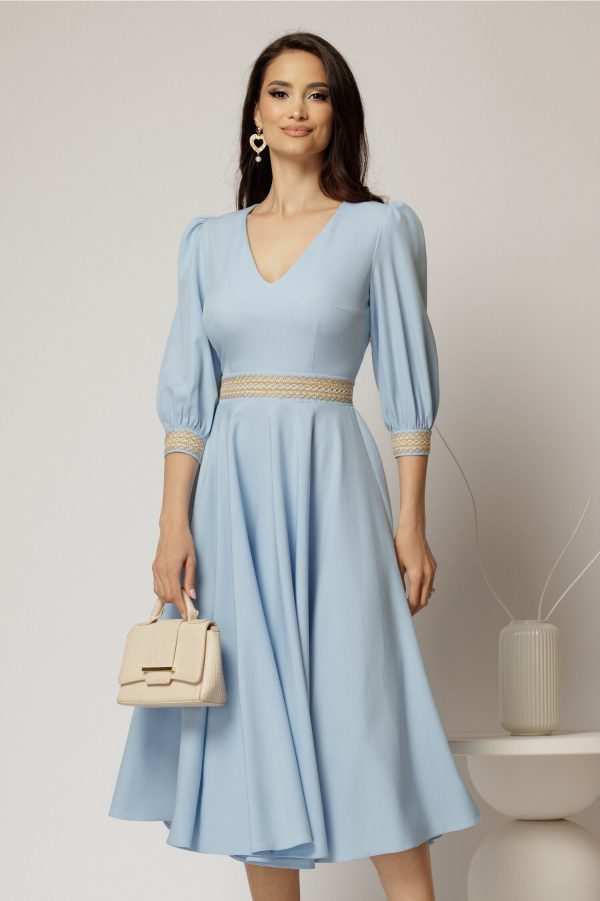 Rochie DY Fashion midi bleu cu banda decorativa pe talie si mansete
