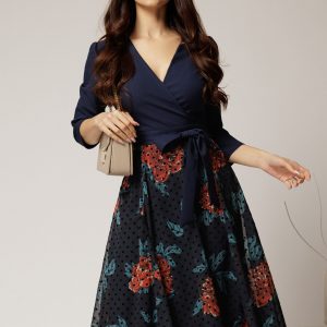 Rochie DY Fashion midi bleumarin cu decolteu petrecut si fusta din voal imprimat