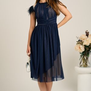 Rochie DY Fashion midi din tull bleumarin in clos cu pene la umeri