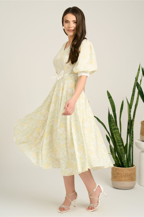 rochie-dy-fashion-midi-verde-din-voal-in-clos-cu-print-bej-si-funda-in-talie-1397911-1121383-4.jpeg Rochie DY Fashion midi verde din voal in clos cu print bej si funda in talie