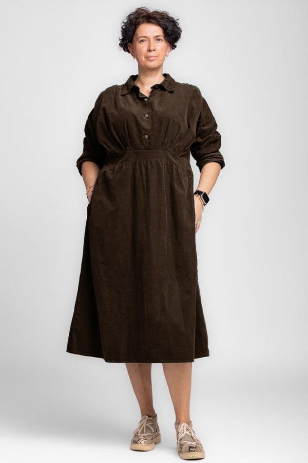 rochie-masura-mare-din-catifea-reiata-taiata-in-talie-verde-kaki-copie-699576.jpg Rochie masura mare din catifea reiata taiata in talie, maro