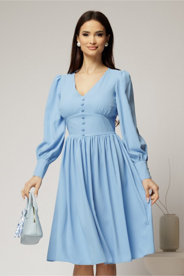 Rochie midi bleu din voal plin cu nasturi pe bust