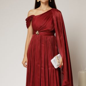 rochie-midi-bordo-de-ocazie-din-voal-peliculizat-cu-o-maneca-ampla-si-brosa-pe-talie-1485655-1161127-4.jpeg Rochie midi bordo de ocazie din voal peliculizat cu o maneca ampla si brosa pe talie