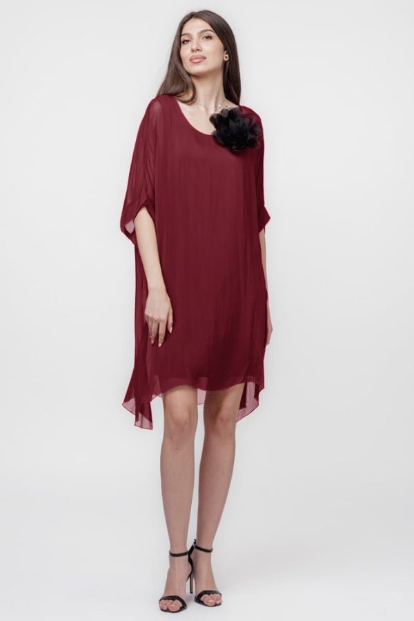 rochie-midi-dreapta-din-matase-si-vascoza-cu-funda-pe-spate-caramizie-copie-233993.jpg Rochie midi, dreapta, din matase si vascoza, cu funda pe spate, bordo