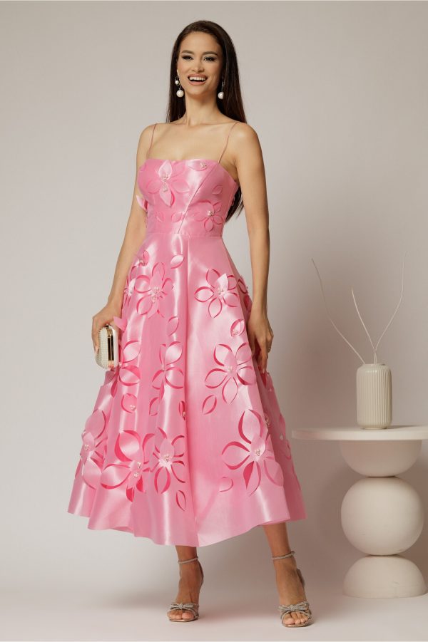 rochie-midi-fucsia-de-ocazie-cu-decupaje-florale-si-perle-1462942-1151767-4.jpeg Rochie midi fucsia de ocazie cu decupaje florale si perle