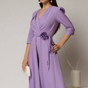 rochie-midi-lila-din-stofa-in-clos-cu-floare-in-talie-1469182-1154128-4.jpeg Rochie midi lila din stofa in clos cu floare in talie
