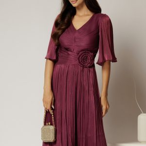 rochie-midi-magenta-din-voal-peliculizat-cu-decolteu-v-1473970-1156204-4.jpeg Rochie midi magenta din voal peliculizat cu decolteu V