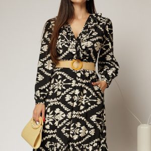 Rochie neagra din stofa cu imprimeu floral ivoar si curea in talie