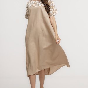 Rochie din in mercerizat si vascoza, cu croi lejer si design minimalist bej cu platca mica imprimata