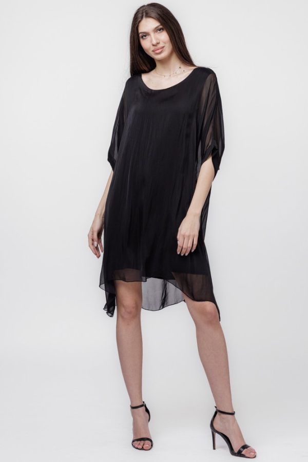 rochie-scurta-din-matase-naturala-verde-cu-flori-de-cires-copie-042612.jpg Rochie midi, dreapta, din matase si vascoza, cu funda pe spate, neagra