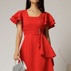 Rochie scurta rosie cu maneci scurte evazate si aplicatie pe talie