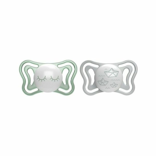 set-2-suzete-bebelusi-chicco-physio-light-glow-ortodontice-silicon-moale-extra-ventilate-fosforescente-fara-bpa-16-36-luni-verde-gri-3359815-4.jpeg Set 2 suzete bebelusi, Chicco, Physio Light Glow, Ortodontice, Silicon moale, Extra ventilate, Fosforescente, Fara BPA, 16-36 luni, Verde/Gri