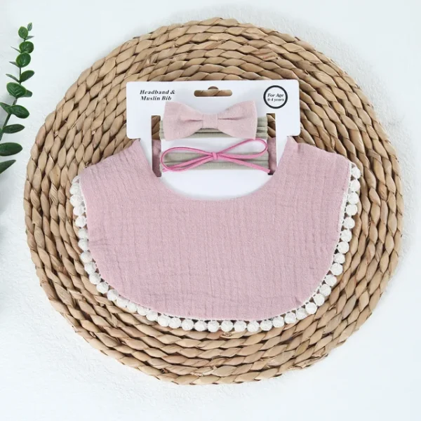 set-bavetica-cu-fundita-pentru-copii-din-bumbac-roz-pudra-572520.webp Set Bavetica cu Fundita pentru Copii din Bumbac - Roz Pudra