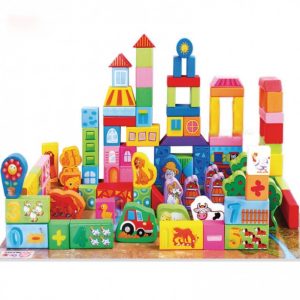Set de constructie 100 Cuburi din lemn - Ferma Animalelor