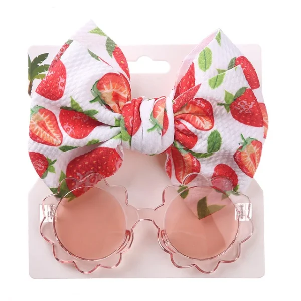 set-ochelari-de-soare-pentru-fetite-imprimeu-capsunica-354680.webp Set Ochelari de Soare pentru Fetite - Imprimeu Capsunica