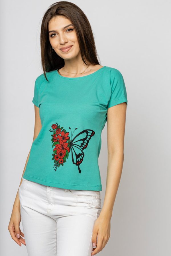tricou-cambrat-turcoaz-din-bumbac-cu-imprimeu-fluture-si-flori-3607-5387.jpg Tricou cambrat turcoaz din bumbac cu imprimeu fluture si flori