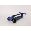 trotineta-lamborghini-3-roti-cadru-aluminiu-albastra-roti-led.jpg Trotineta licentiata Lamborghini,3-8 ani, 3 roti, cadru aluminiu, albastra, roti led, MESUCA